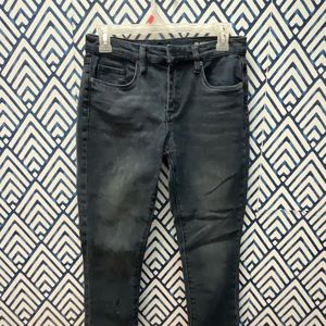 BLANKNYC Ultra Dark Wash Frayed Hem